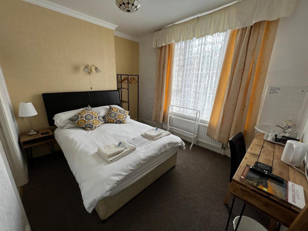 The Balmoral Guest House ブリドリントン エクステリア 写真