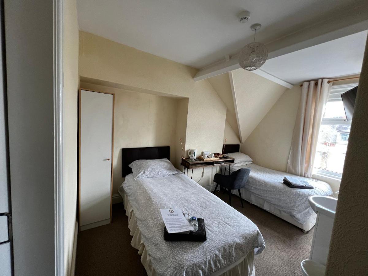 The Balmoral Guest House ブリドリントン エクステリア 写真