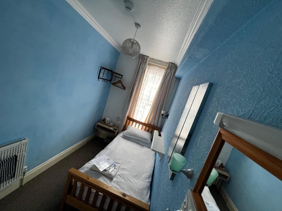 The Balmoral Guest House ブリドリントン エクステリア 写真